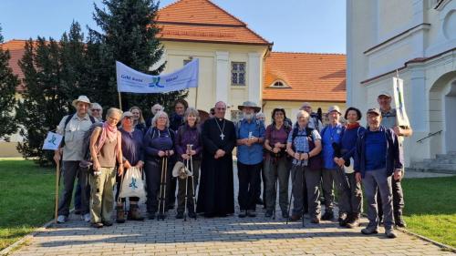 Primas Wojciech Polak und die Klimapilger:innen